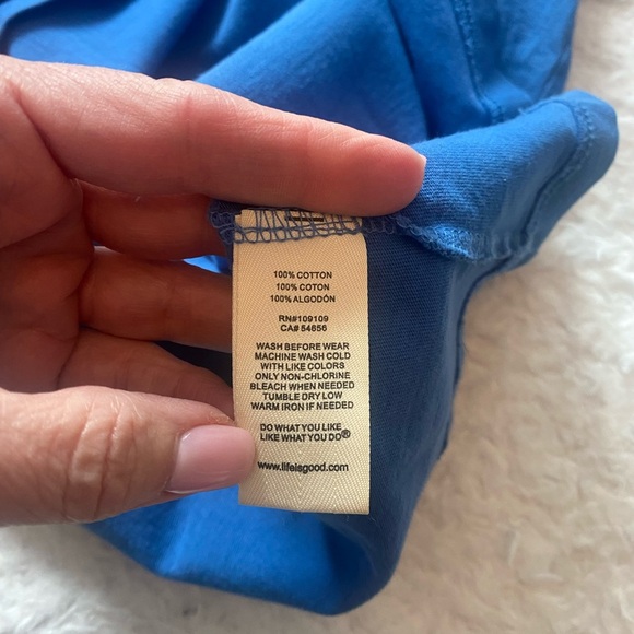 Life Is‎ Good Men’s Blue Long Sleeve Trail Hike Boot Print Graphic Tee Sz L - Picture 6 of 8